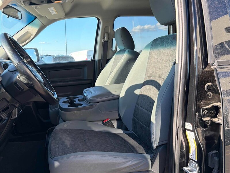 2020 RAM 1500 Classic Express 4x4 - Photo 10 - Acheson, AB T7X 5A3