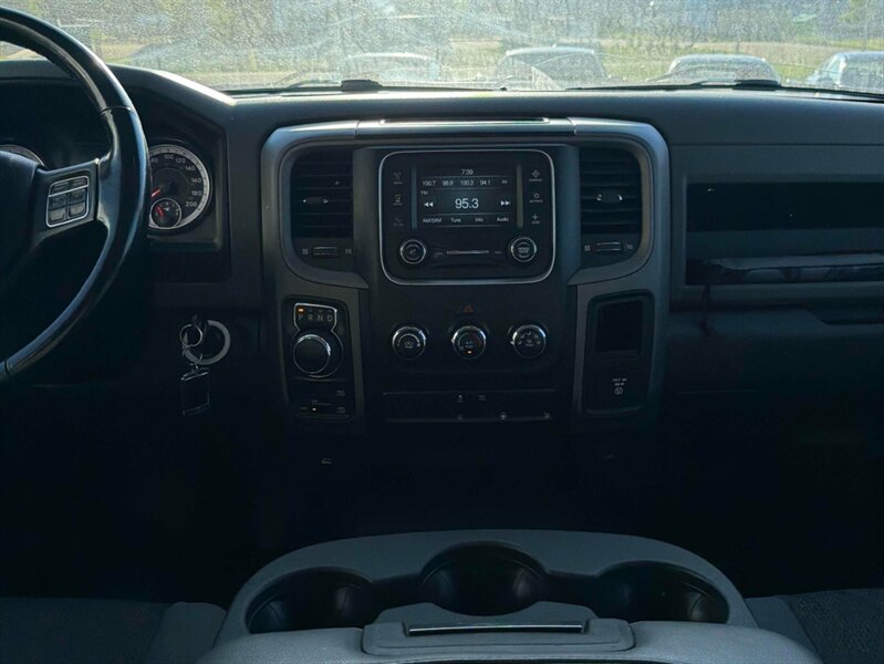 2020 RAM 1500 Classic Express 4x4 - Photo 12 - Acheson, AB T7X 5A3