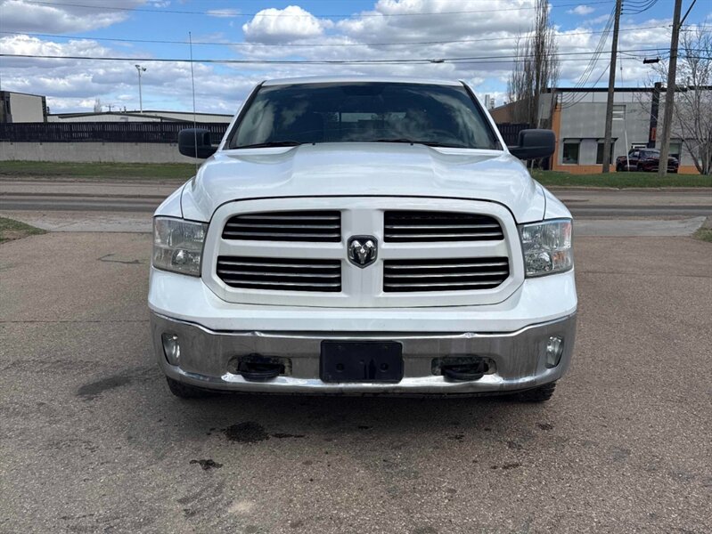 2017 RAM 1500 SLT HEMI 5.7L V8 4X4 - Photo 3 - Edmonton, AB T5L 2J7