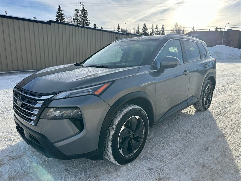2024 Nissan Rogue SV Moonroof  AWD - Photo 1 - St Albert, AB T8N 3Z7
