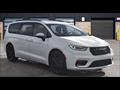 2023 Chrysler Pacifica Touring L   - Photo 5 - St Albert, AB T8N 3Z7