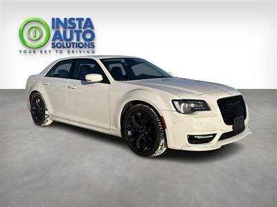 2022 Chrysler 300 Series Touring L   - Photo 7 - Edmonton, AB T5L 2J7