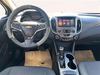 2018 Chevrolet Cruze LT Auto   - Photo 10 - Acheson, AB T7X 5A3