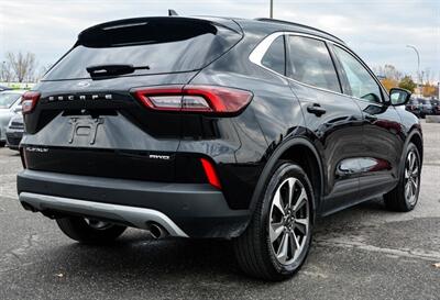 2024 Ford Escape Platinum  AWD - Photo 9 - St Albert, AB T8N 3Z7