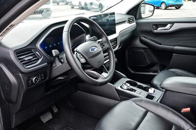 2024 Ford Escape Platinum  AWD - Photo 10 - St Albert, AB T8N 3Z7