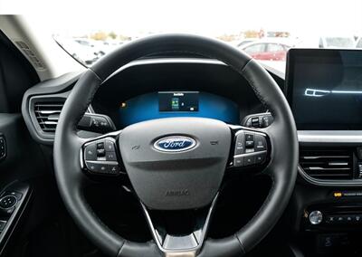 2024 Ford Escape Platinum  AWD - Photo 12 - St Albert, AB T8N 3Z7
