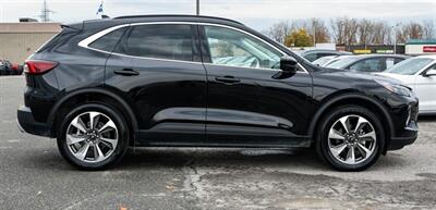 2024 Ford Escape Platinum  AWD - Photo 5 - St Albert, AB T8N 3Z7