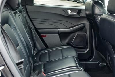2024 Ford Escape Platinum  AWD - Photo 19 - St Albert, AB T8N 3Z7
