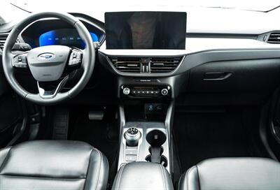 2024 Ford Escape Platinum  AWD - Photo 11 - St Albert, AB T8N 3Z7