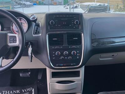 2017 Dodge Grand Caravan SXT PLUS  "STOW N GO "   - Photo 9 - Edmonton, AB T5L 2J7