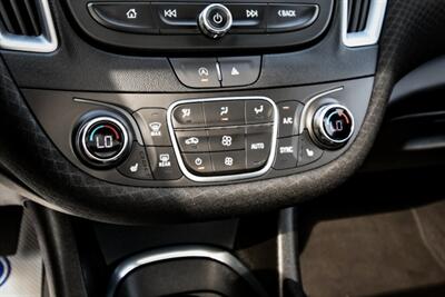 2023 Chevrolet Malibu LT Midnight Edition Sunroof   - Photo 16 - St Albert, AB T8N 3Z7