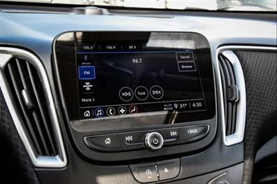 2023 Chevrolet Malibu LT Midnight Edition Sunroof   - Photo 15 - St Albert, AB T8N 3Z7