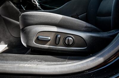2023 Chevrolet Malibu LT Midnight Edition Sunroof   - Photo 18 - St Albert, AB T8N 3Z7