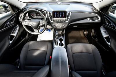 2023 Chevrolet Malibu LT Midnight Edition Sunroof   - Photo 9 - St Albert, AB T8N 3Z7