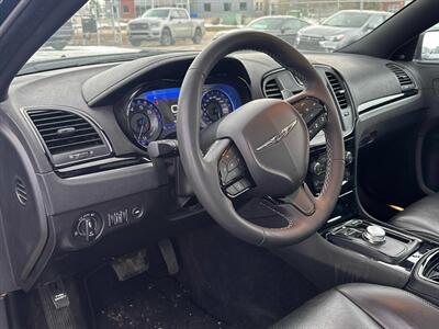 2023 Chrysler 300 Series S   - Photo 11 - Acheson, AB T7X 5A3
