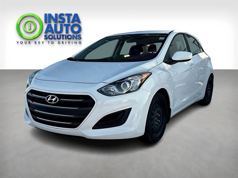 2017 Hyundai Elantra L  