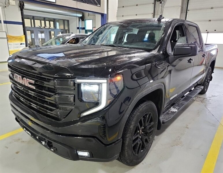 2022 GMC Sierra 1500 Elevation  4x4 - Photo 1 - St Albert, AB T8N 3Z7