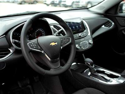 2024 Chevrolet Malibu LT Midnight Edition   - Photo 9 - St Albert, AB T8N 3Z7