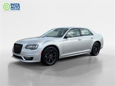 2022 Chrysler 300 Series Touring L  AWD - Photo 1 - St Albert, AB T8N 3Z7