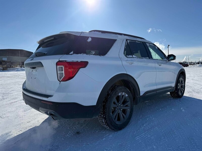 2024 Ford Explorer XLT AWD - Photo 9 - St Albert, AB T8N 3Z7
