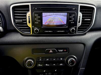 2019 Kia Sportage LX  AWD - Photo 12 - Acheson, AB T7X 5A3