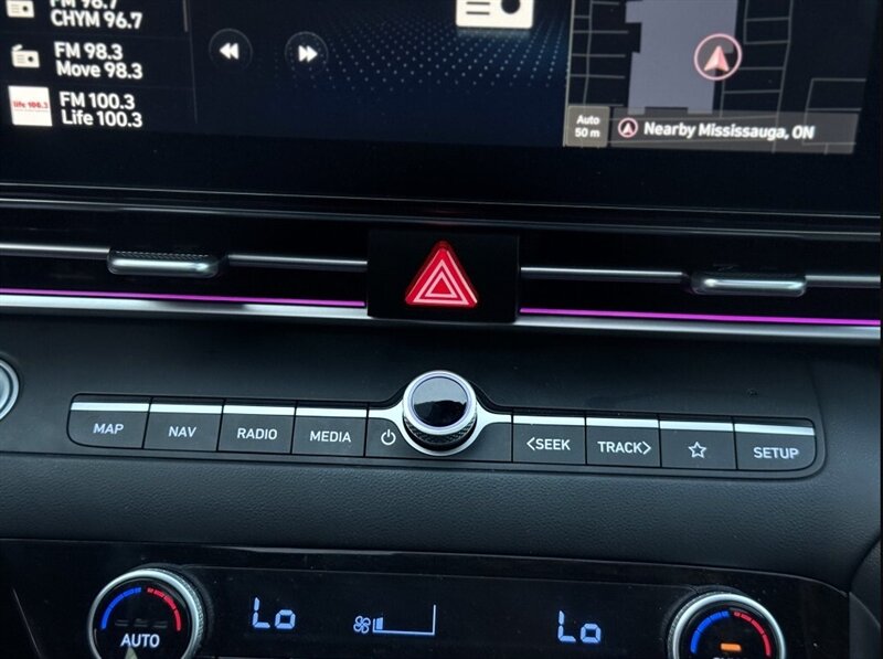 2025 Hyundai ELANTRA Preferred Tech Package - Photo 13 - Edmonton, AB T5L 2J7