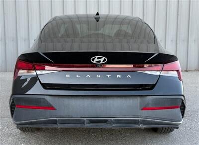 2025 Hyundai ELANTRA Preferred Tech Package - Photo 5 - Edmonton, AB T5L 2J7