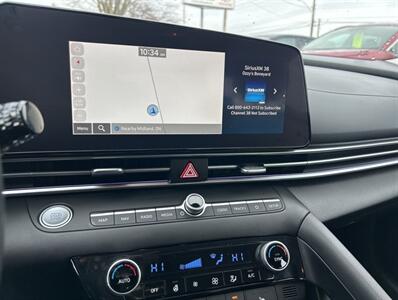 2025 Hyundai ELANTRA Preferred Tech Package - Photo 14 - Edmonton, AB T5L 2J7