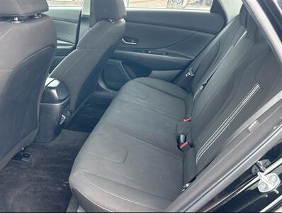 2025 Hyundai ELANTRA Preferred Tech Package - Photo 16 - Edmonton, AB T5L 2J7