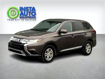 2019 Mitsubishi Outlander ES  AWD SUV