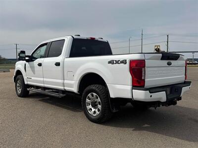 2022 Ford F-250 XLT Diesel 4X4 - Photo 3 - Edmonton, AB T5L 2J7