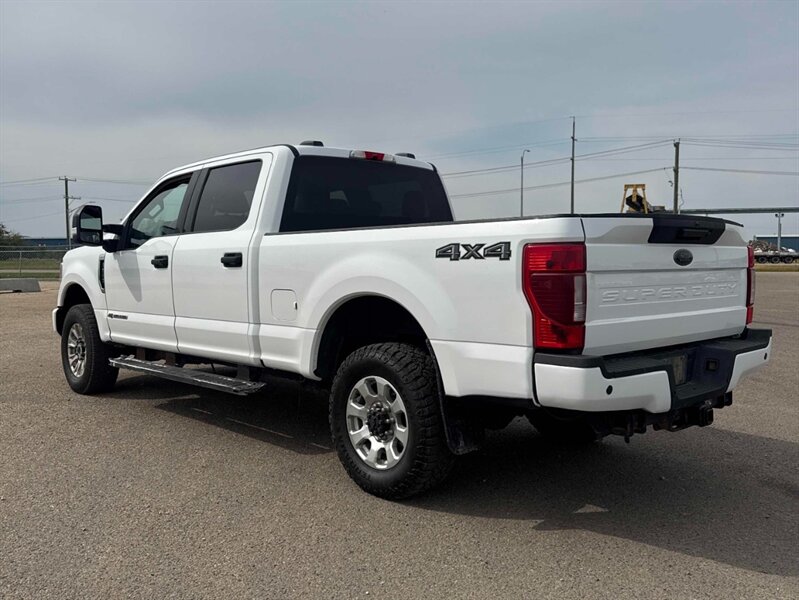 2022 Ford F-250 XLT Diesel 4X4 - Photo 3 - Edmonton, AB T5L 2J7