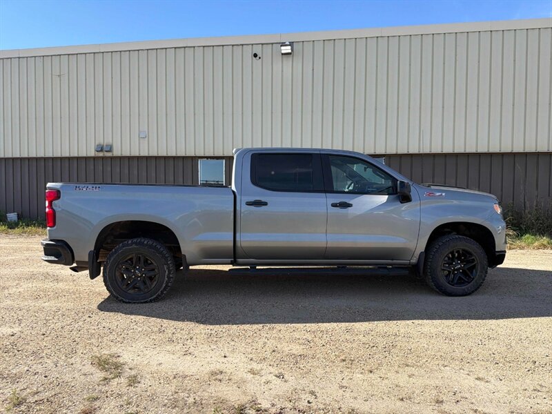 2023 Chevrolet Silverado 1500 LT Trail Boss 4x4 - Photo 7 - Edmonton, AB T5L 2J7