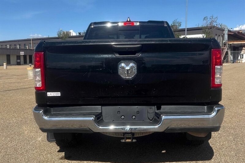 2019 RAM 1500 SXT 5.7L Hemi - Photo 8 - St Albert, AB T8N 3Z7