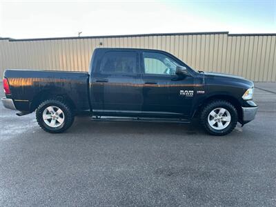 2022 RAM 1500 SLT  4x4 - Photo 4 - St Albert, AB T8N 3Z7