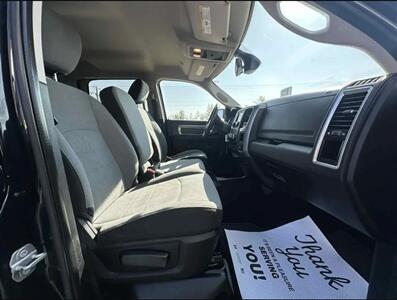 2022 RAM 1500 SLT   - Photo 13 - St Albert, AB T8N 3Z7