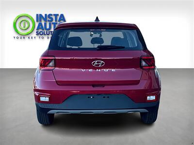 2021 Hyundai VENUE Essential   - Photo 4 - Acheson, AB T7X 5A3