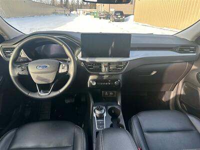 2025 Ford Escape Platinum Moonroof  AWD - Photo 10 - St Albert, AB T8N 3Z7