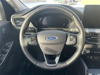 2025 Ford Escape Platinum Moonroof  AWD - Photo 11 - St Albert, AB T8N 3Z7