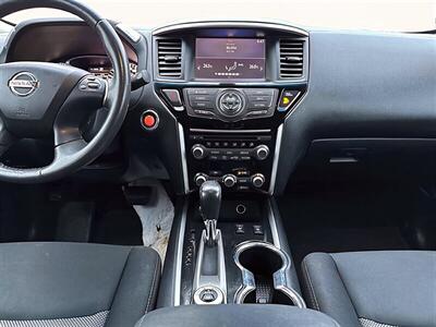 2017 Nissan Pathfinder SV  4x4 - Photo 11 - Edmonton, AB T5L 2J7