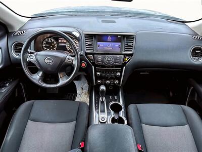 2017 Nissan Pathfinder SV  4x4 - Photo 10 - Edmonton, AB T5L 2J7