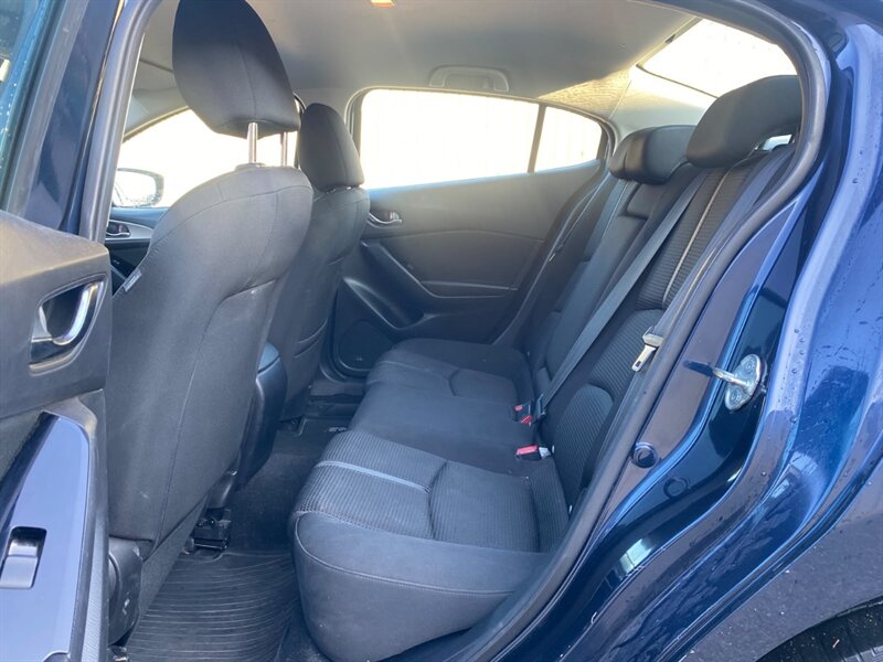 2018 Mazda Mazda3 GS - Photo 13 - St Albert, AB T8N 3Z7