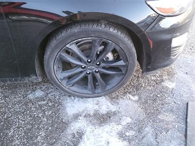 2022 Chevrolet Malibu LT Midnight Edition Sunroof   - Photo 12 - St Albert, AB T8N 3Z7