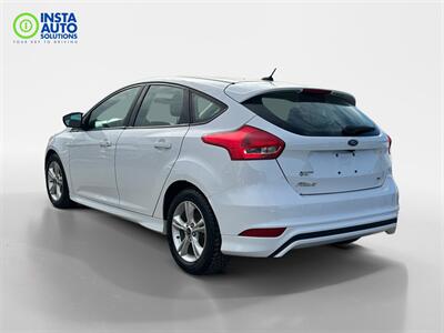 2017 Ford Focus SE   - Photo 3 - Acheson, AB T7X 5A3