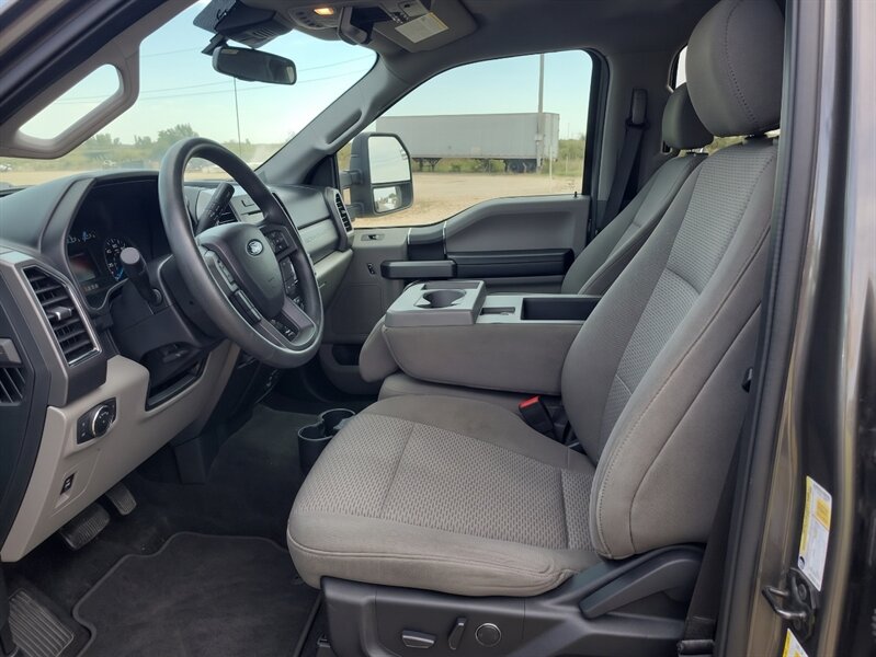 2020 Ford F-250 XLT FX4 Diesel 4x4 - Photo 6 - Edmonton, AB T5L 2J7