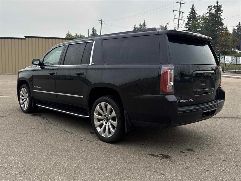 2020 GMC Yukon XL SLT 4x4 - Photo 4 - Acheson, AB T7X 5A3