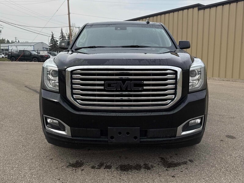 2020 GMC Yukon XL SLT 4x4 - Photo 2 - Acheson, AB T7X 5A3