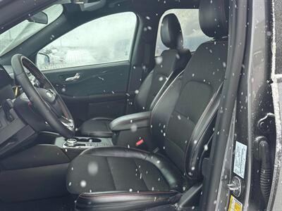 2024 Ford Escape ST-Line  AWD - Photo 12 - St Albert, AB T8N 3Z7