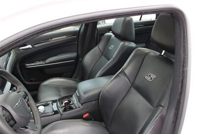 2023 Chrysler 300 Series S  AWD - Photo 11 - St Albert, AB T8N 3Z7