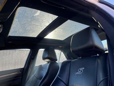 2023 Chrysler 300 Series S  AWD - Photo 14 - St Albert, AB T8N 3Z7